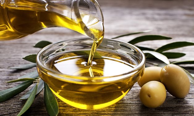 The Benefits of Olive Oil in Your Beauty Routine!